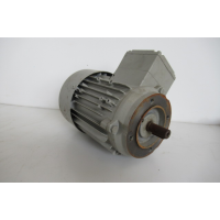 .0,37 KW 2700 RPM Asmaat 14mm. Used.